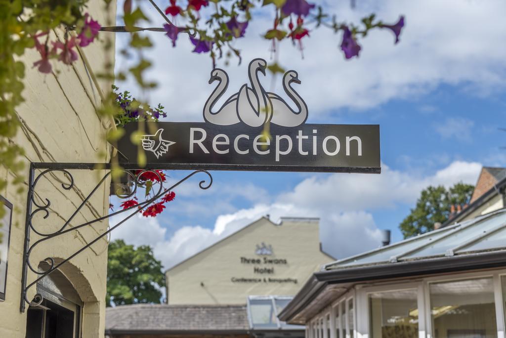 The Three Swans Hotel, Market Harborough, Leicestershire Szoba fotó