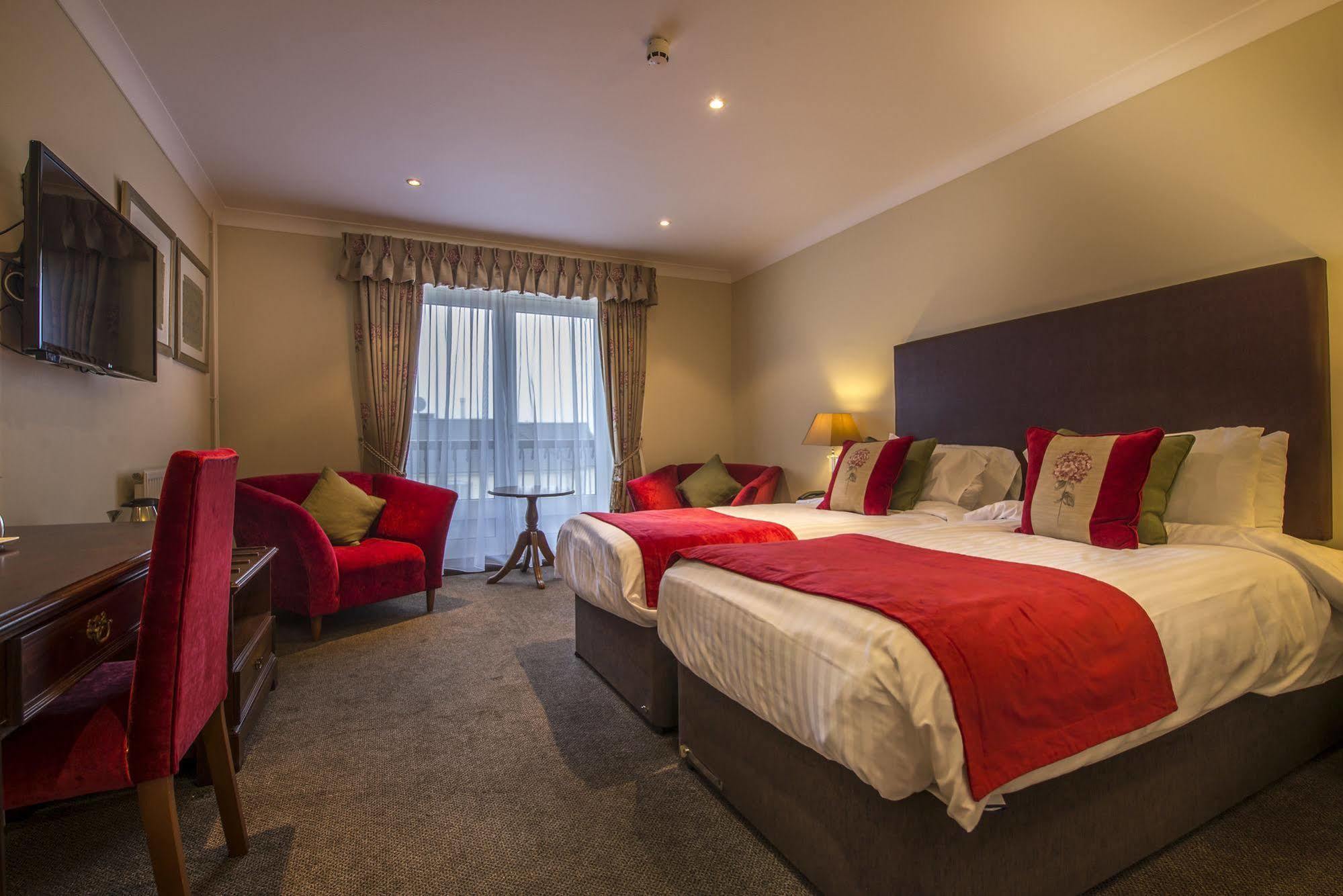 The Three Swans Hotel, Market Harborough, Leicestershire Kültér fotó